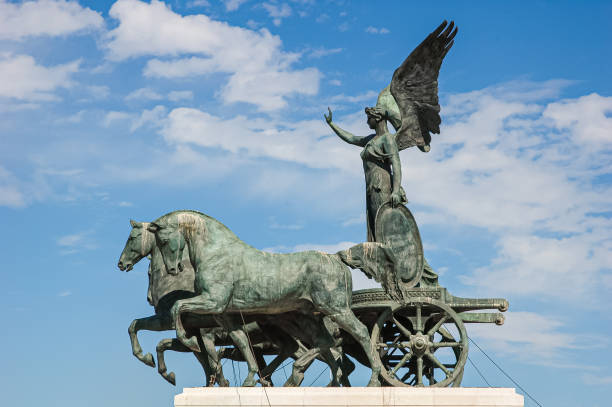 istock Chariot with winged victory at the Vittoriano, Rome 1671396963