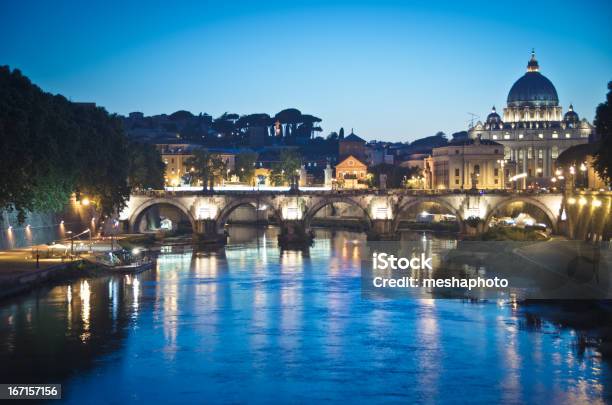 St Peters Basilika Und Den Ponte Sant Angelo Vom Vatican City Italien Stockfoto und mehr Bilder von Abenddämmerung