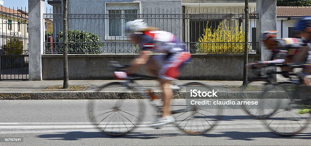 Ciclista gara. Immagine a colori - Foto stock royalty-free di Bicicletta da corsa