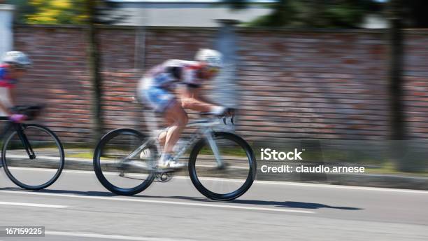 Ciclista Gara Immagine A Colori - Fotografie stock e altre immagini di Doping - Doping, Ciclismo, Ambientazione esterna