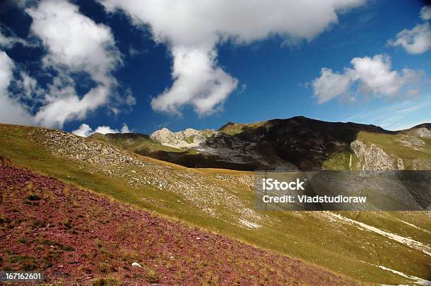 Hiking Na Mount Korab - zdjęcia stockowe i więcej obrazów Alpinizm - Alpinizm, Biwakować, Czynność