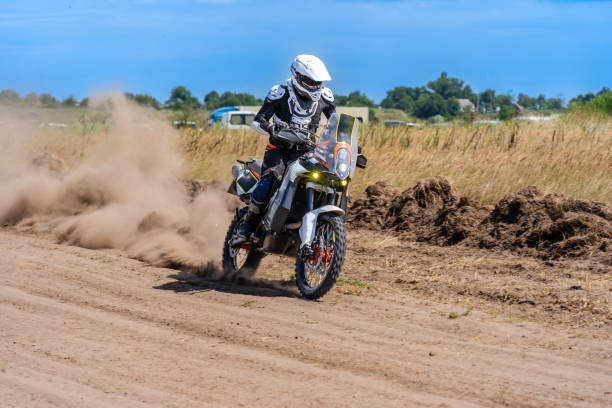 istock Motocross rider riding on extreme dust track 1671630692
