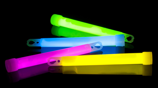 Multicolor glow sticks