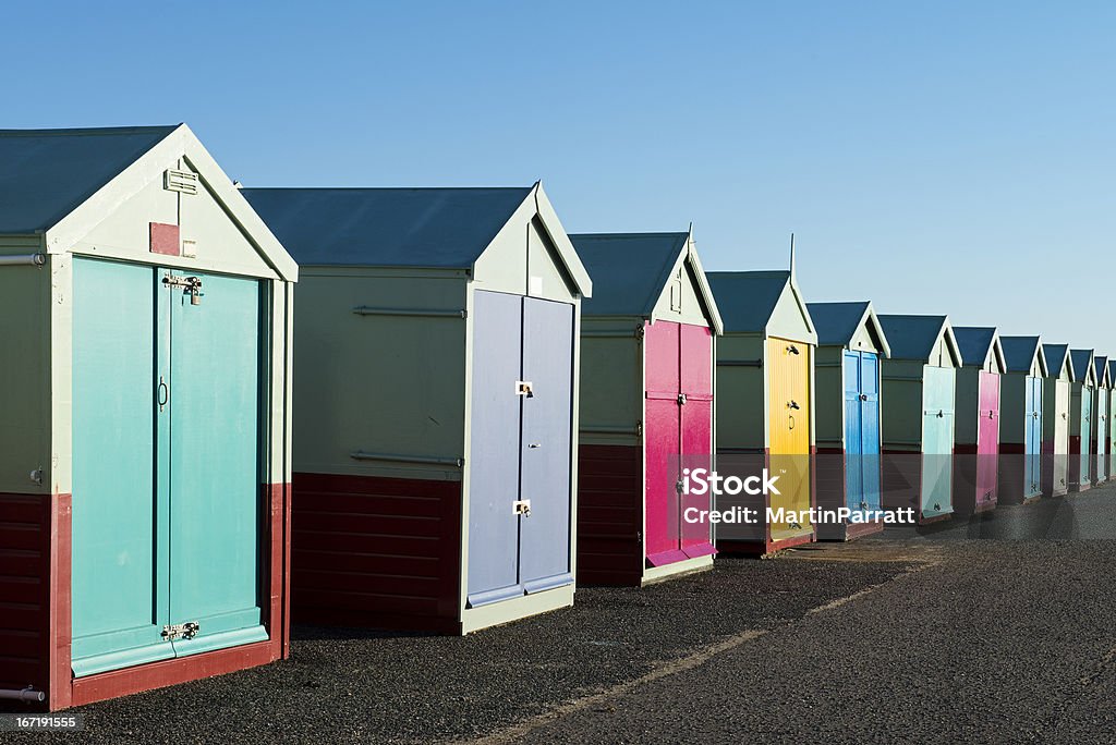 Cabanes de plage coloré à Hove, à proximité de Brighton, Royaume-Uni, le East Sussex - Photo de Brighton - Brighton and Hove libre de droits