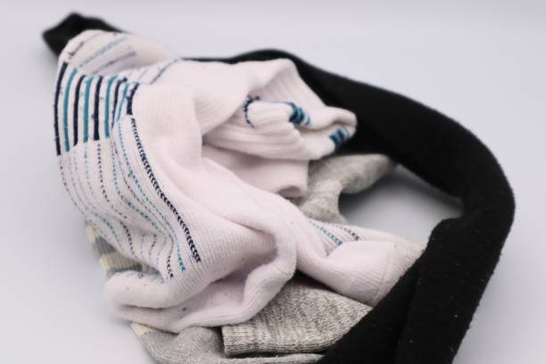 istock Lots of messy socks 1672011331