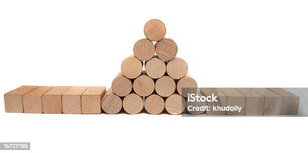 スタックの木材 - クローズアップのストックフォトや画像を多数ご用意 - クローズアップ, ブロック型, ポール