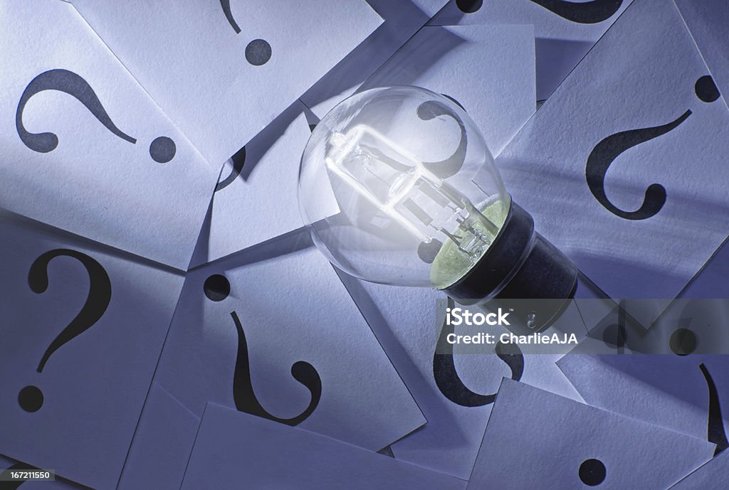 concept de Brainstorming - Photo de Ampoule électrique libre de droits