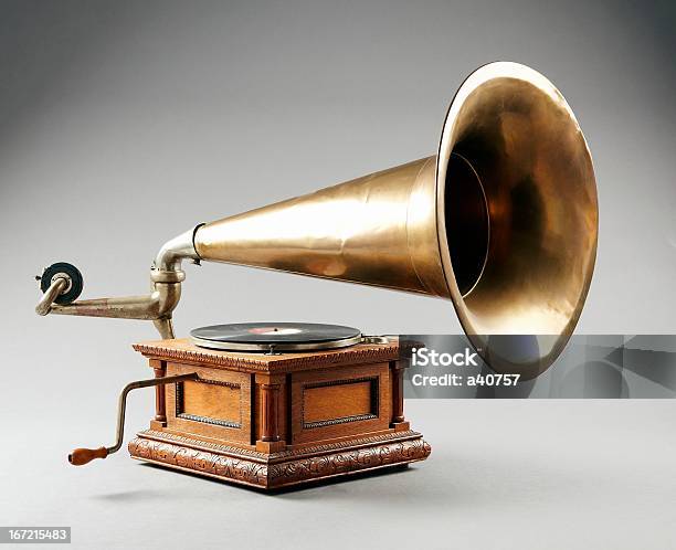 Antiguidade Phonograph - Fotografias de stock e mais imagens de Antigo - Antigo, Analógico, Antiguidade