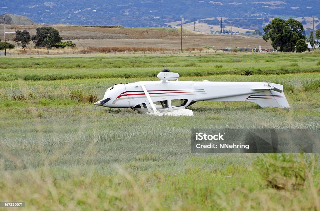 Privatflugzeug Unfall Cessna 172 - Lizenzfrei Propellerflugzeug Stock-Foto