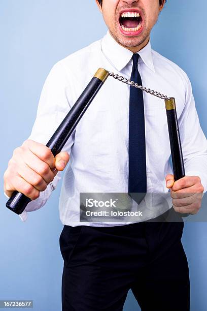 Empresario Con Nunchaku Nunchucks Foto de stock y más banco de imágenes de Ejecutivo - Ejecutivo, Nunchaku, 20 a 29 años