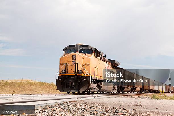 Union Pacific Railroad Zug Nähern Stockfoto und mehr Bilder von Güterzug - Güterzug, Eisenbahn, Lokomotive