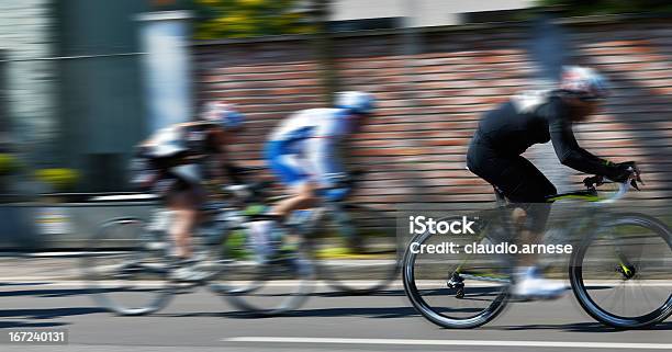 Moto Da Corsa Immagine A Colori - Fotografie stock e altre immagini di Bicicletta - Bicicletta, Bicicletta da corsa, Ciclismo