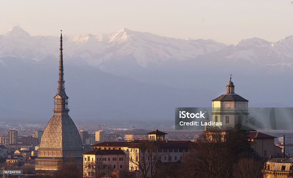 Turin (Torino), panorama mit Cappuccini und Mole - Lizenzfrei Abenddämmerung Stock-Foto