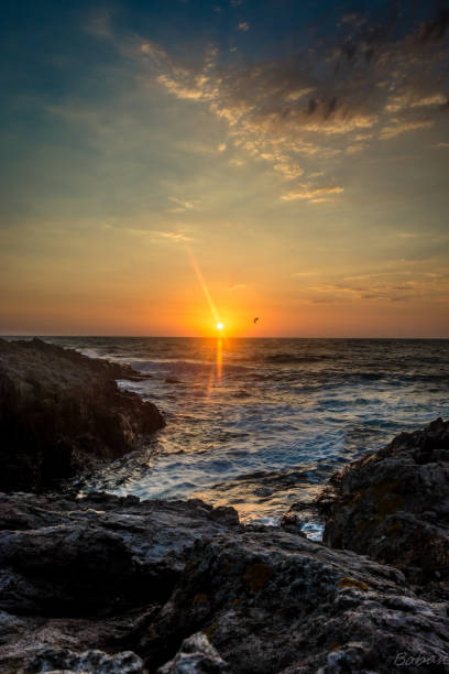 istock Sunrise in Sozopol 1672468186