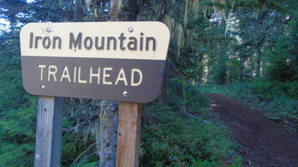 istock iron mountain trailhead - sign 1672821102