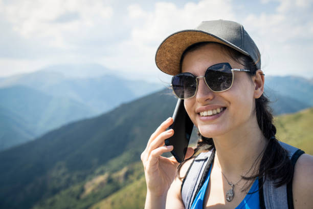 istock Connect with the rest of the world. 1672874701