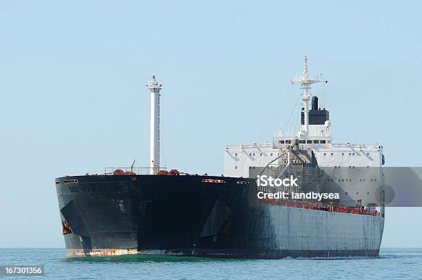 Navio Petroleiro - Fotografias de stock e mais imagens de Docas - Docas, Embarcação Industrial, Estados da Costa do Golfo