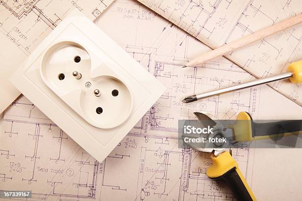 Elettrici Lavoro - Fotografie stock e altre immagini di Attrezzatura - Attrezzatura, Attrezzo manuale, Cacciavite