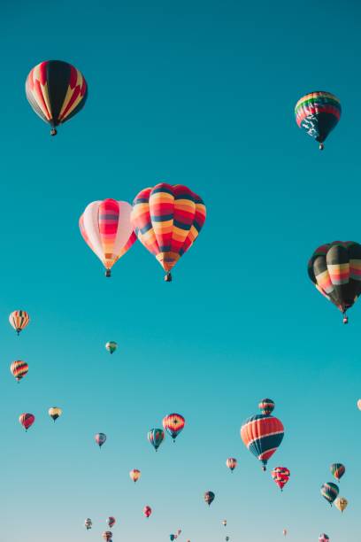 istock Hot air ballons 1673518058