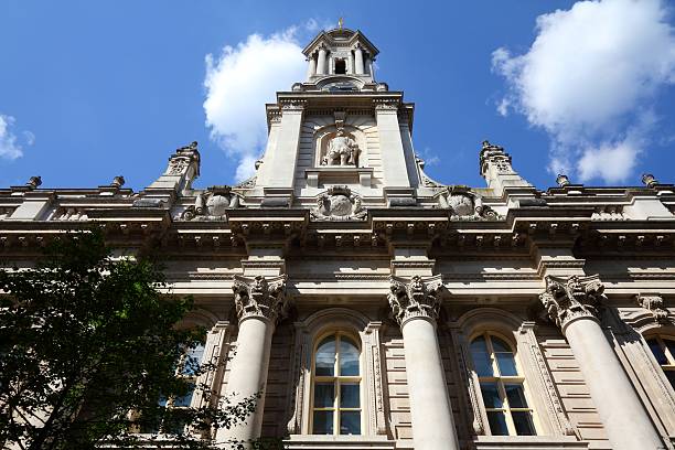istock London - Royal Exchange 167352460