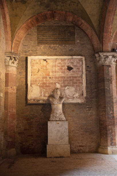 istock Piazza del Campo, Siena, Tuscany, Italy 1673702244