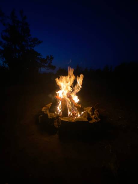istock Fireplace in the night 1673781001