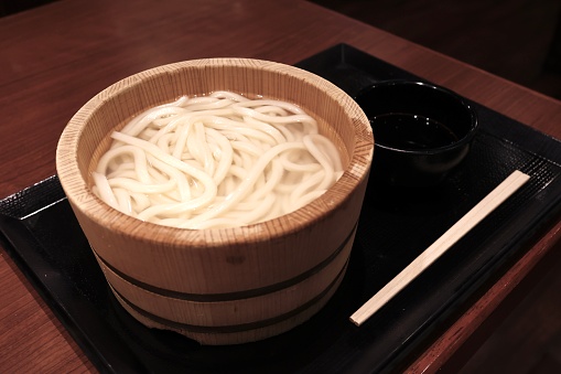 Kama-age udon noodles in a wooden tub.
