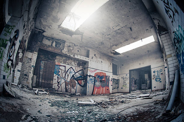 istock Old dark dirty abandoned ruin room with graffiti - HDR 167397999
