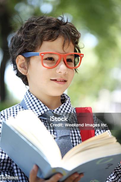 Besten Student Stockfoto und mehr Bilder von 8-9 Jahre - 8-9 Jahre, Buch, Europäischer Abstammung