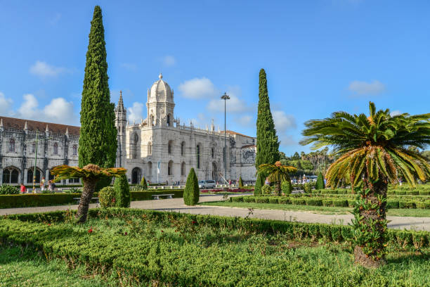 istock Beautiful image of the Hieronymites Monastery (Jeronimos) 1674047988