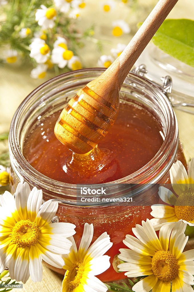 ハチミツと花 - しずくのロイヤリティフリーストックフォト