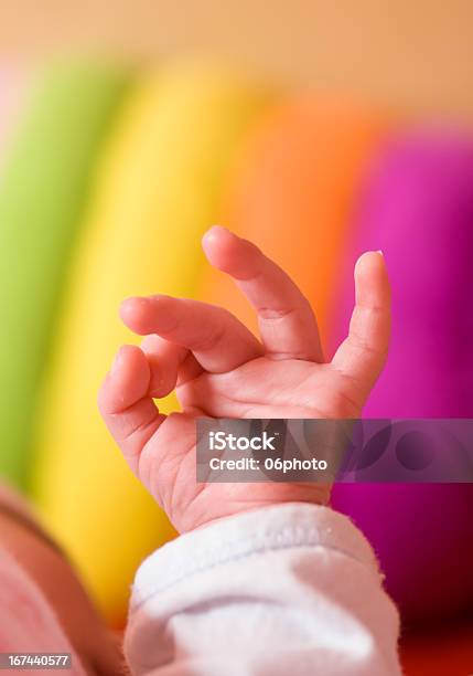 Mão De Bebé - Fotografias de stock e mais imagens de Amor - Amor, Apoio, Apoio emocional