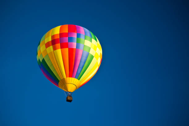 istock Hot Air Balloons in Flight 1674491918