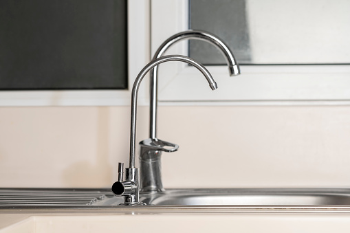 Faucet-Mounted Water Filter