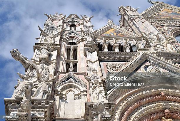 Esculturas Na Catedral De Siena - Fotografias de stock e mais imagens de Arco - Caraterística arquitetural - Arco - Caraterística arquitetural, Arquitetura, Catedral