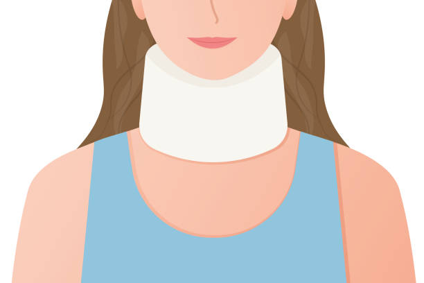 frau mit nackenverletzung trägt orthopädisches halsband - notaufnahme arzt europäisch stock-grafiken, -clipart, -cartoons und -symbole