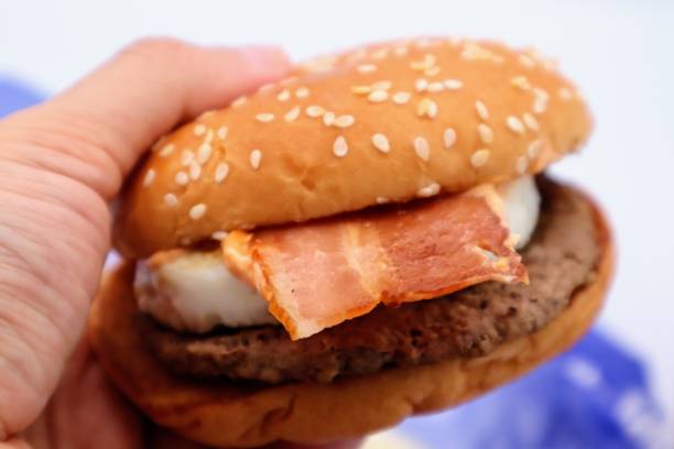 istock Fast food restaurant hamburger 1674635987