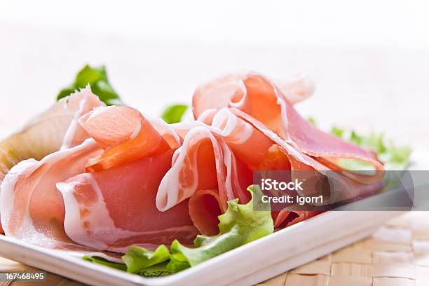 Presunto E Salada - Fotografias de stock e mais imagens de Alface - Alface, Branco, Carne