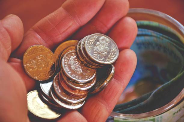 istock NZD New Zealand Dollars & Cents 1674716484
