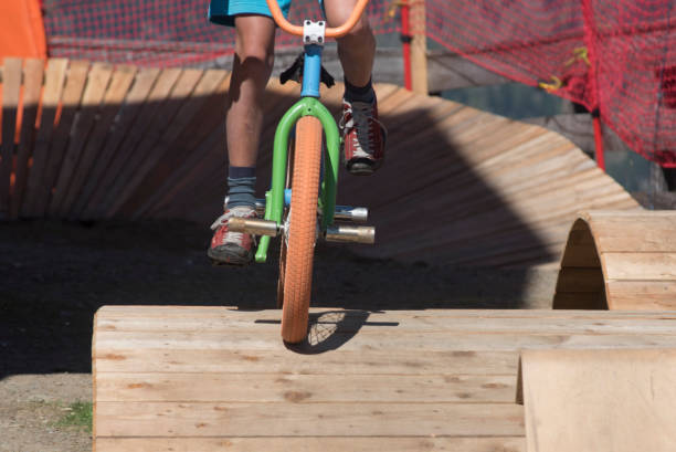 istock driving with a BMX bike 1674742713