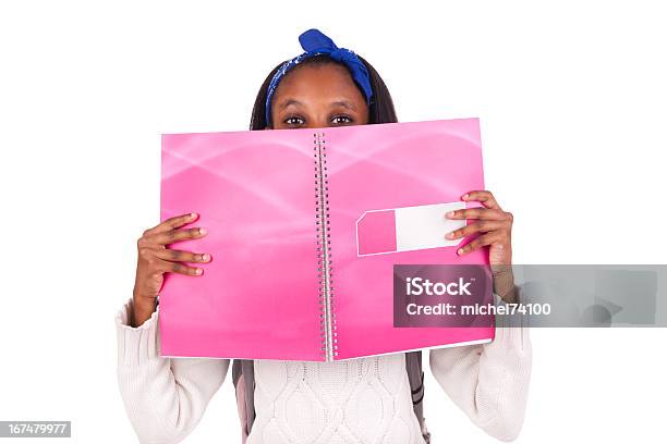 Estudiante Aislado Sobre Fondo Blanco Foto de stock y más banco de imágenes de Afrodescendiente - Afrodescendiente, Aprender, Belleza