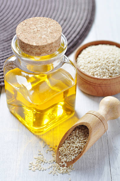 istock Sesame seeds and oil 167480408