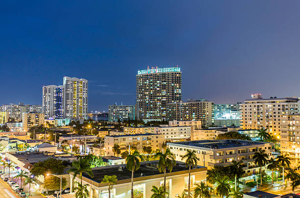 istock Miami, South Beach night street view 167491243