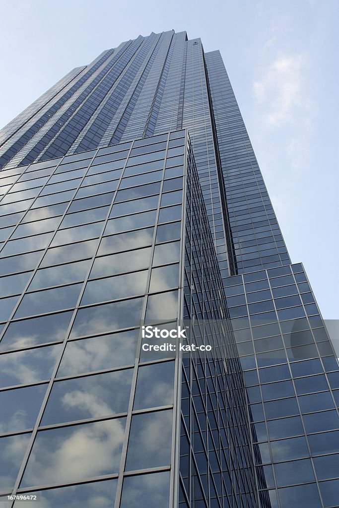 Rascacielos en la ciudad de Houston, Texas - Foto de stock de Alto - Descripción física libre de derechos