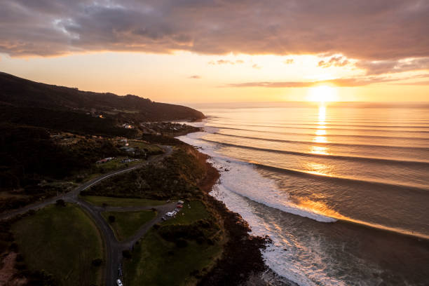 istock Perfect Ground Swell 1675168276