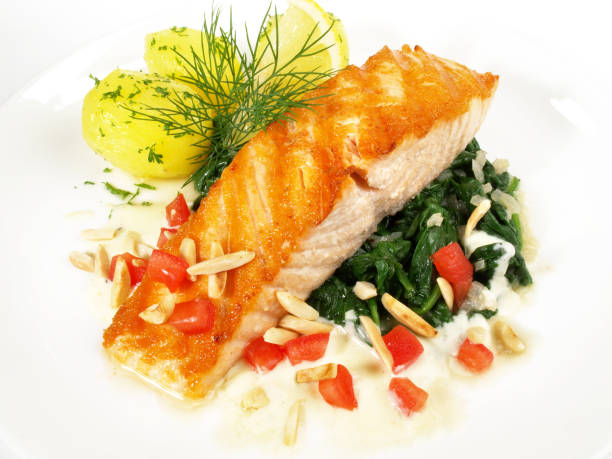 istock Salmon with Spinach and Potatoes - Fish Fillet - Isolated 1675563403