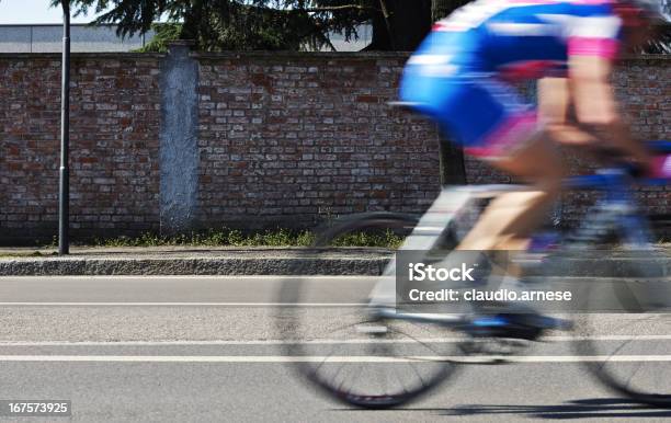 Ciclisti Gara Immagine A Colori - Fotografie stock e altre immagini di Bicicletta - Bicicletta, Ciclismo, Competizione