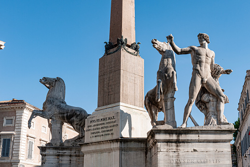 Roma 10 maggio 2012, fontana con le statue dei dioscuri  Castore e Pollice a piazza del quirinale