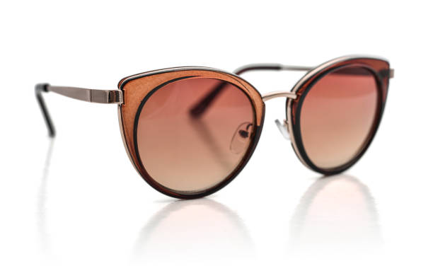 Women's sunglasses with brown lenses