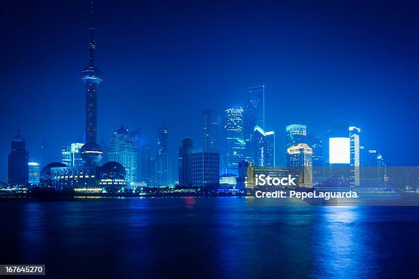 상하이 야간에만 보기 0명에 대한 스톡 사진 및 기타 이미지 - 0명, 강, 건축물